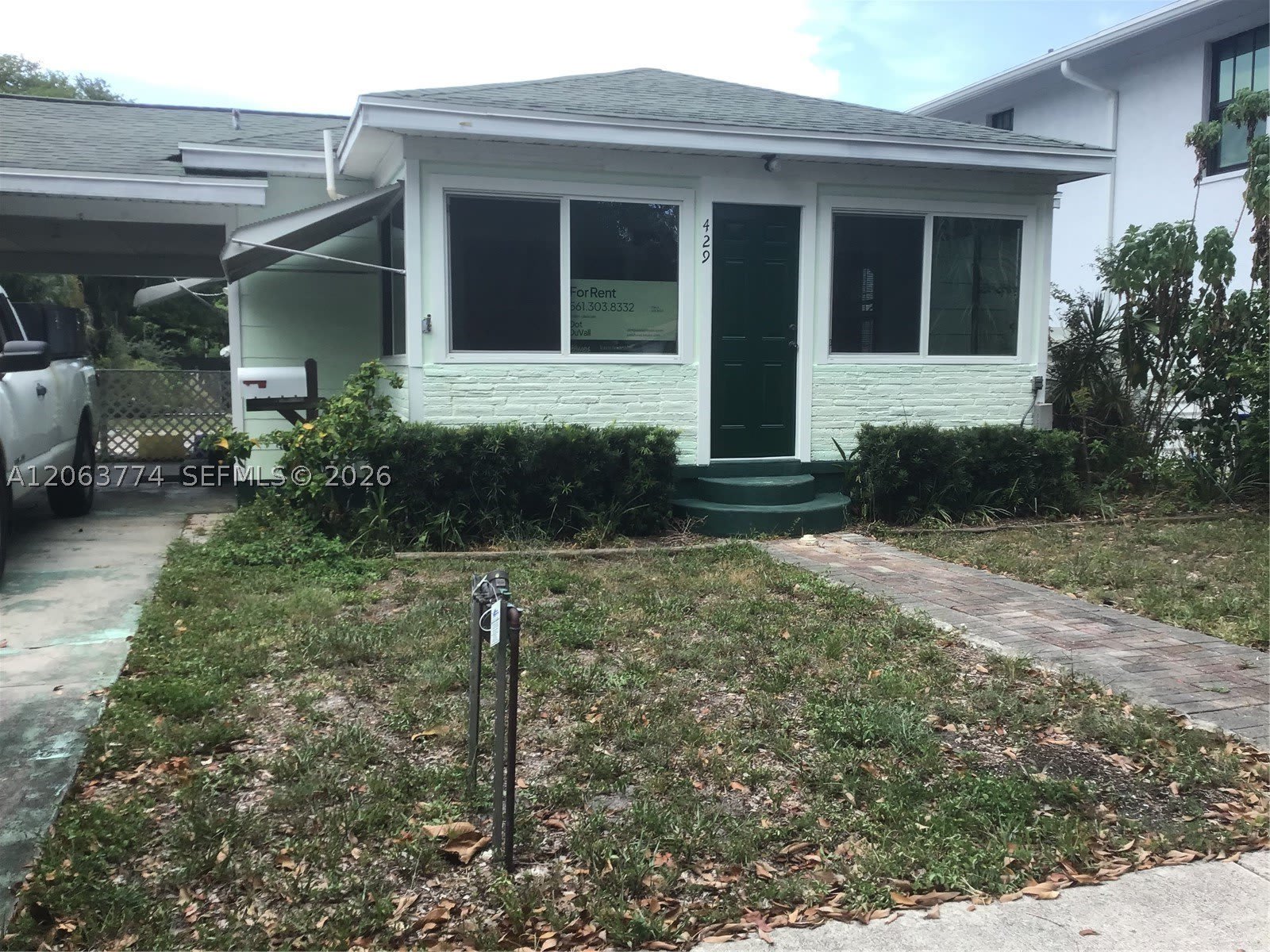 429 49th St – photo 2
