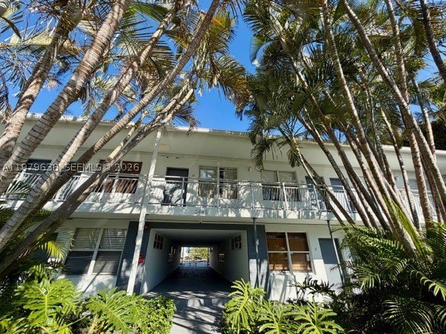 2445 Lake Pancoast Dr – photo 4
