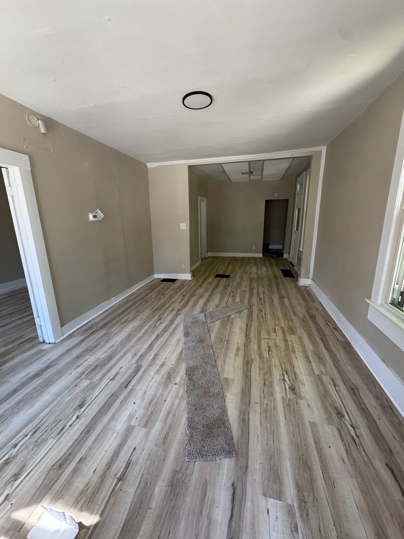1402 3RD ST – photo 2