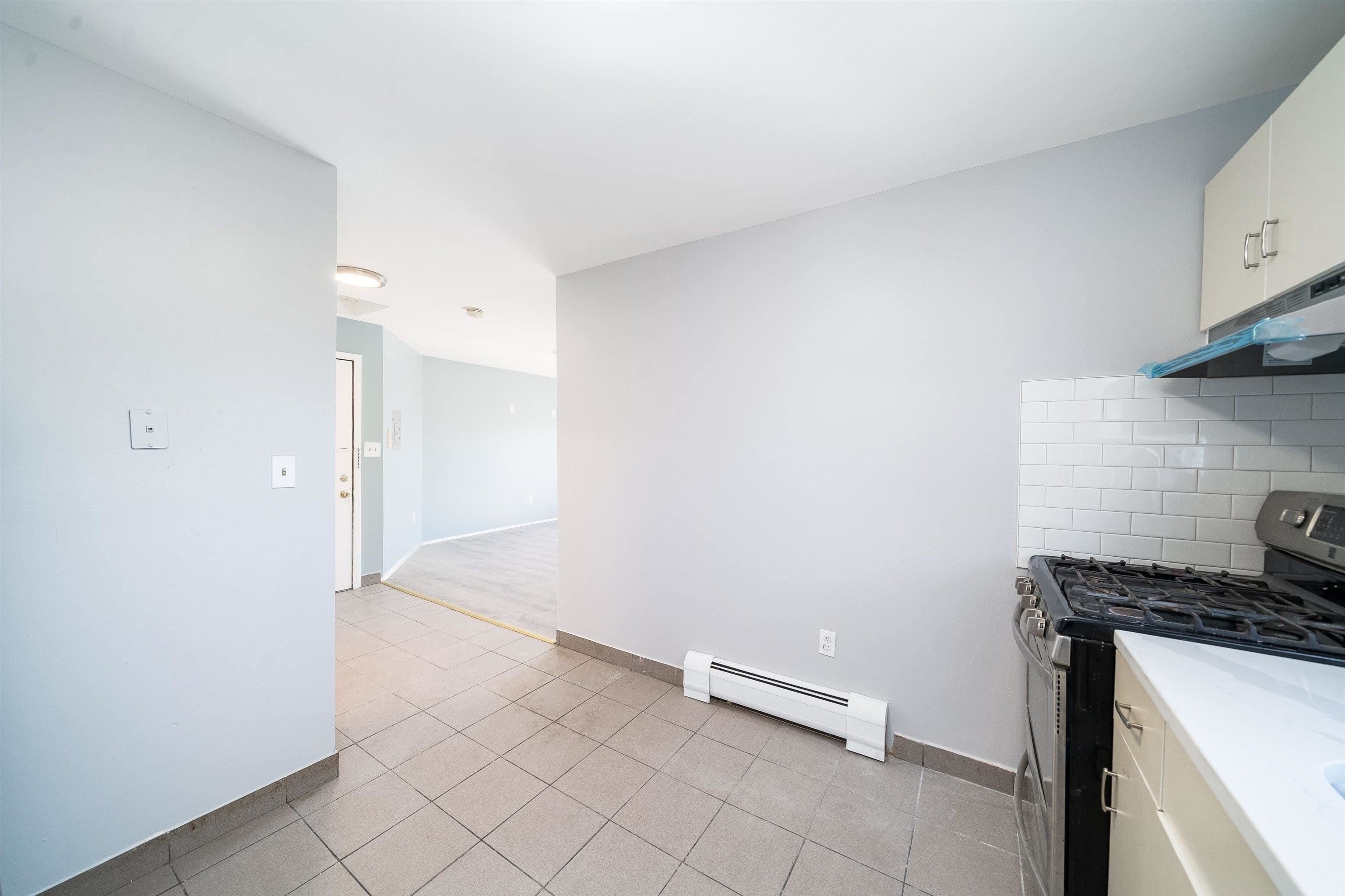 43 W 9Th St – photo 2