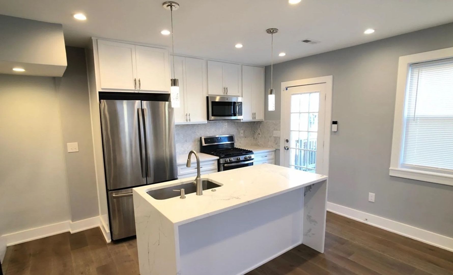 3BR / 1 Bath Apartment Unit in Washington, DC – photo 2