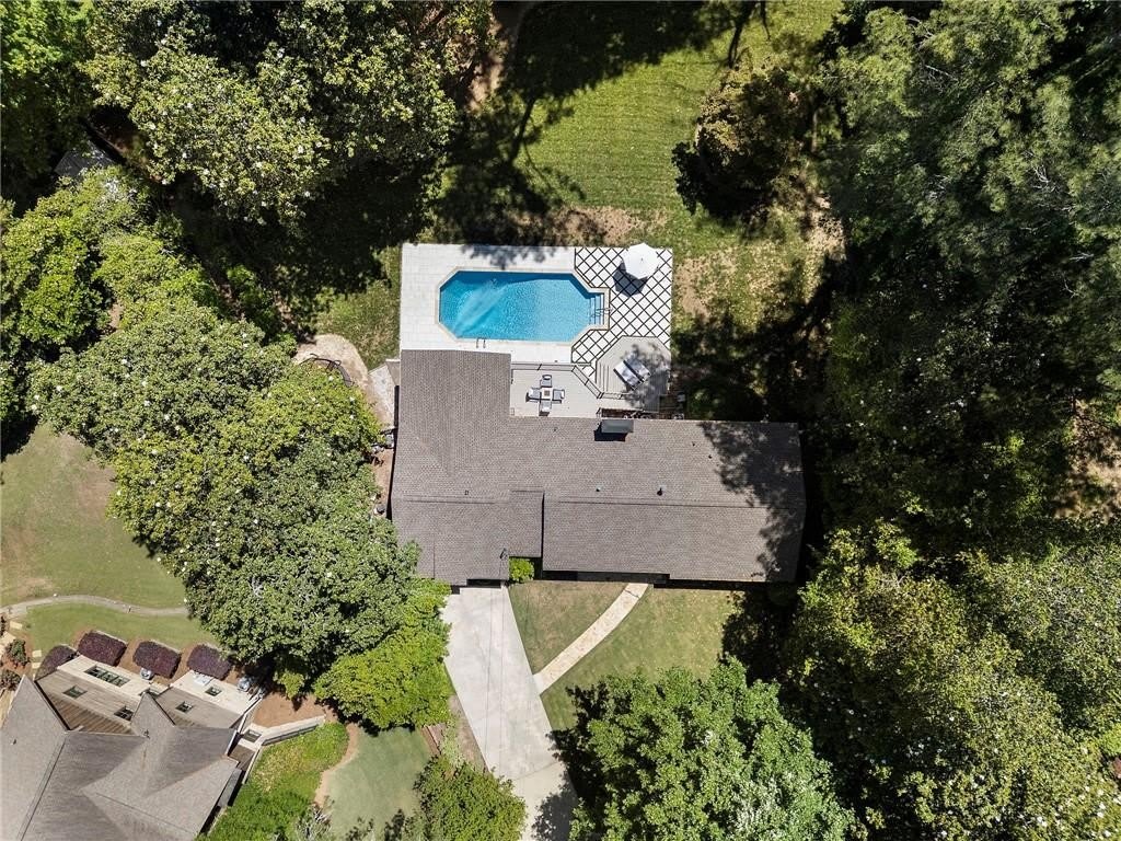 4770 Chatworth Court – photo 4