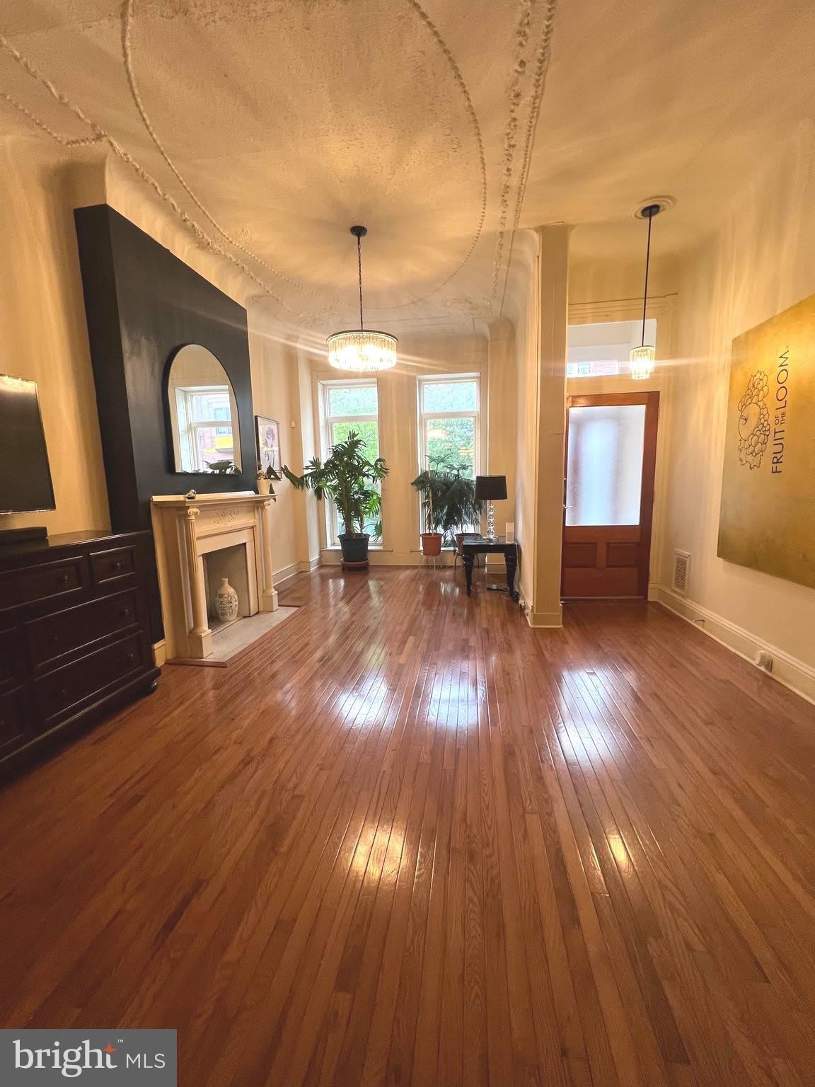 727 Reservoir Street – photo 3