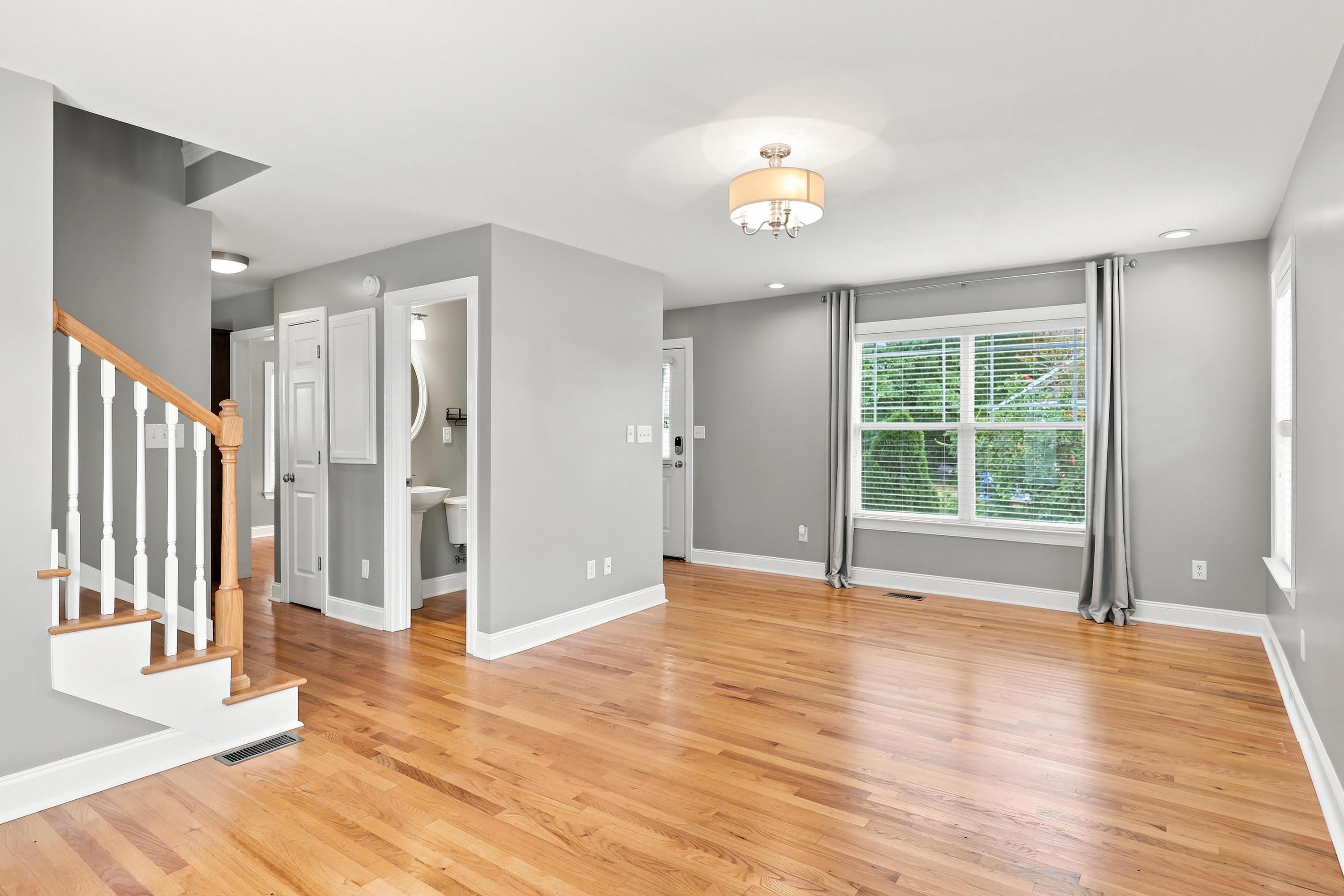 417 Rosewood Street – photo 4