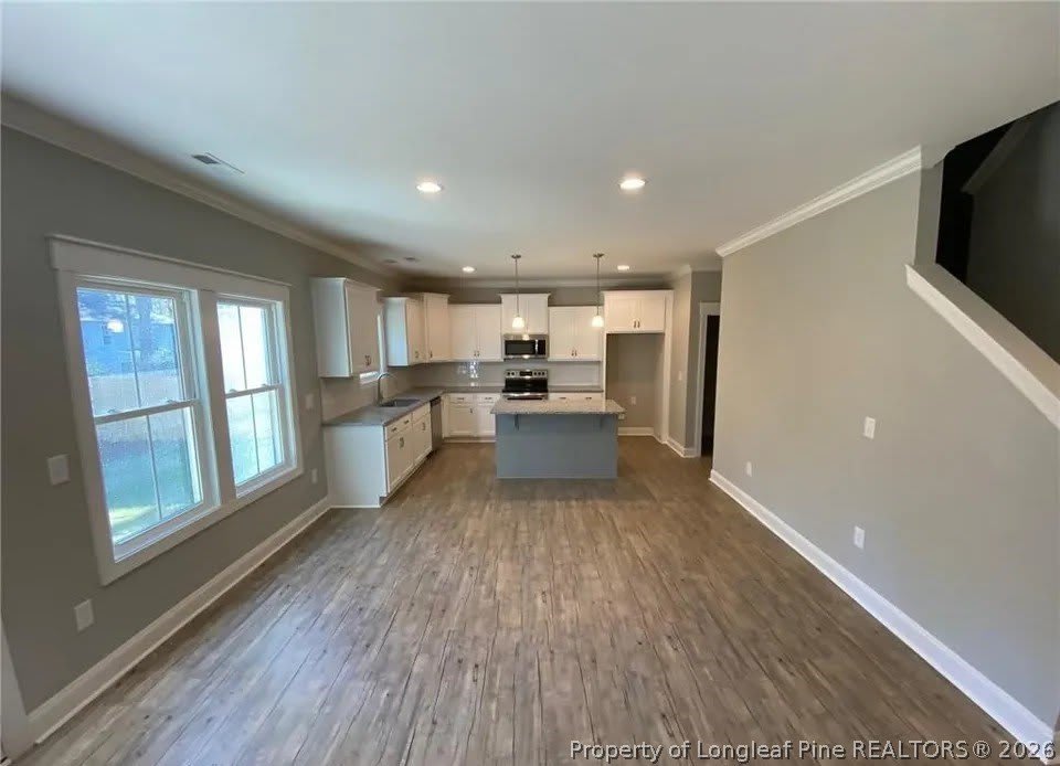 735 Blue Bird Drive – photo 4