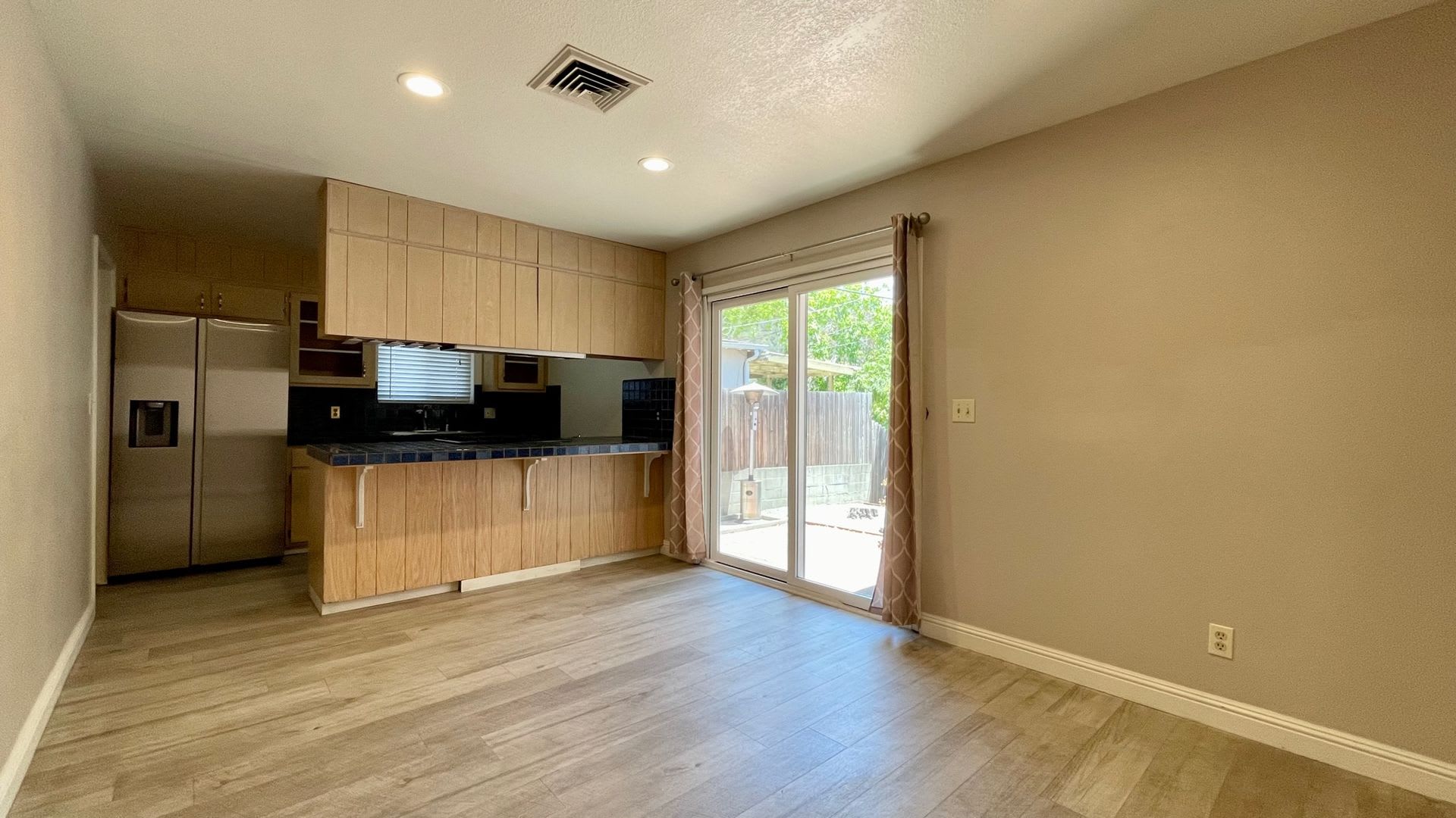 Walk to Campus from this 3-Bedroom in Monterey Heights – photo 4