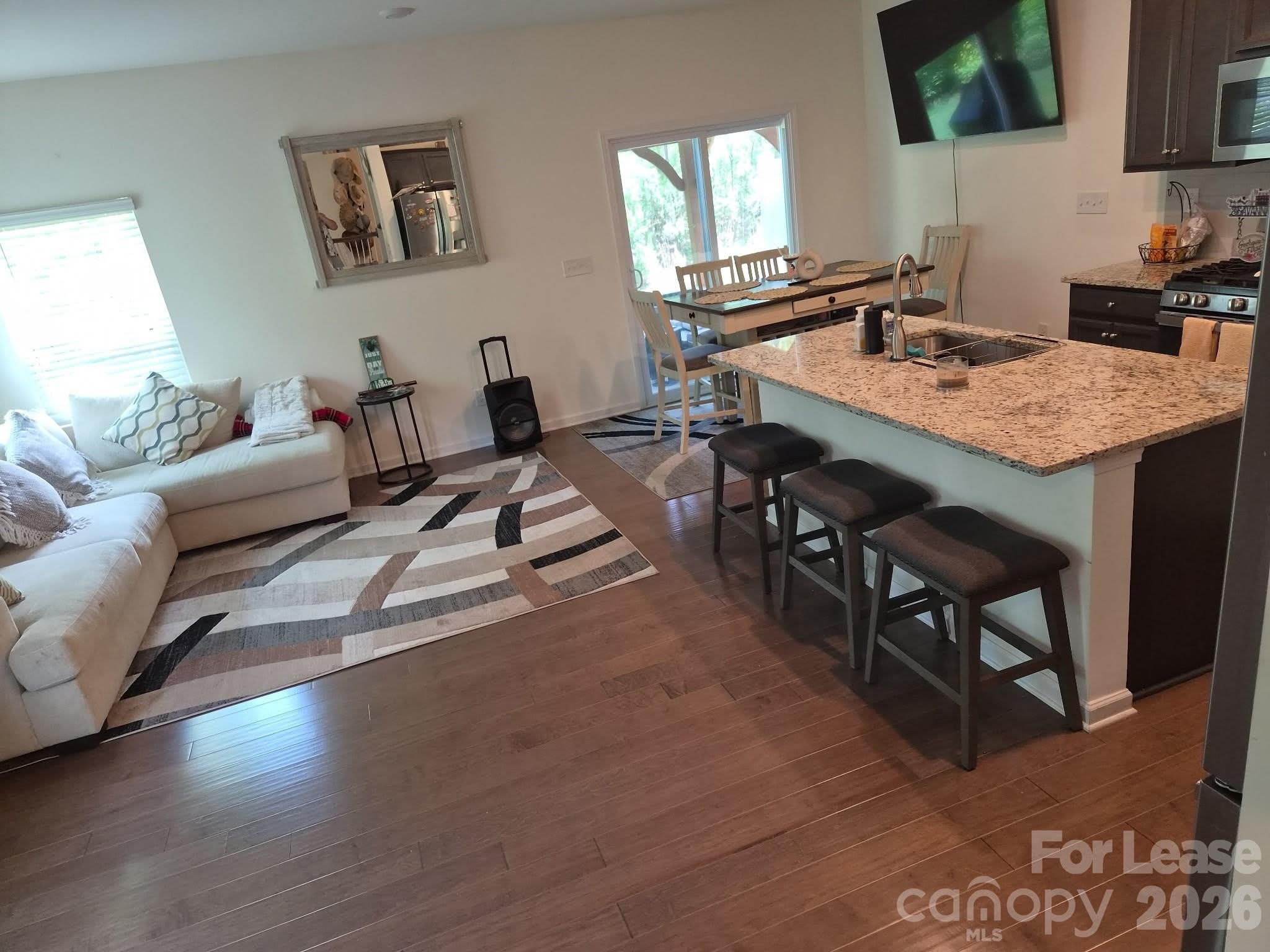2906 Trinity Street – photo 3