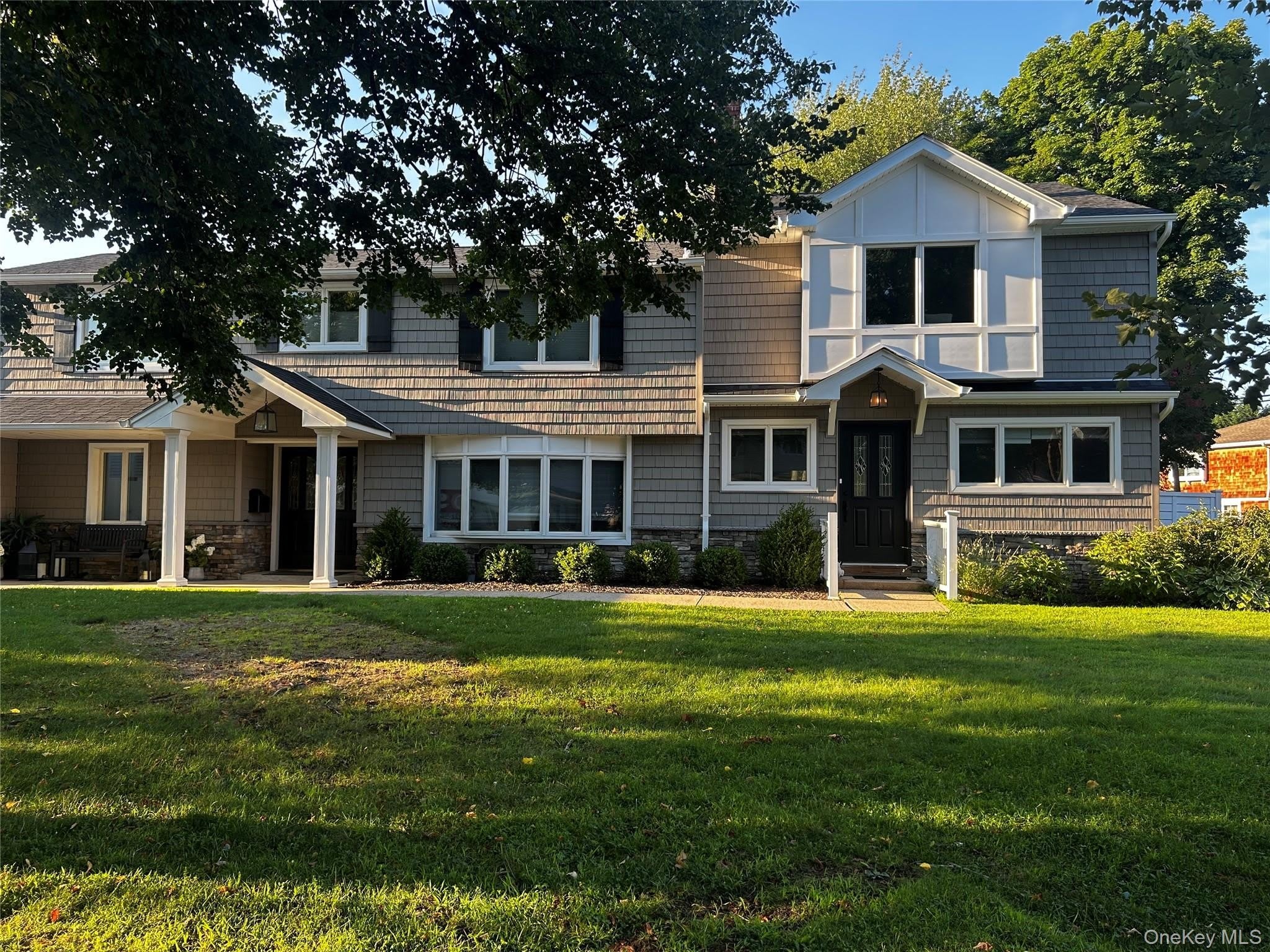 10 Evelyn Drive – photo 1