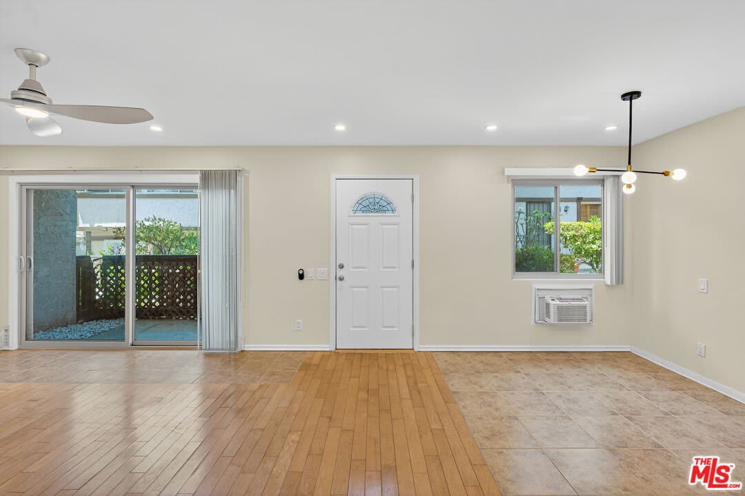394 S Miraleste Dr – photo 5