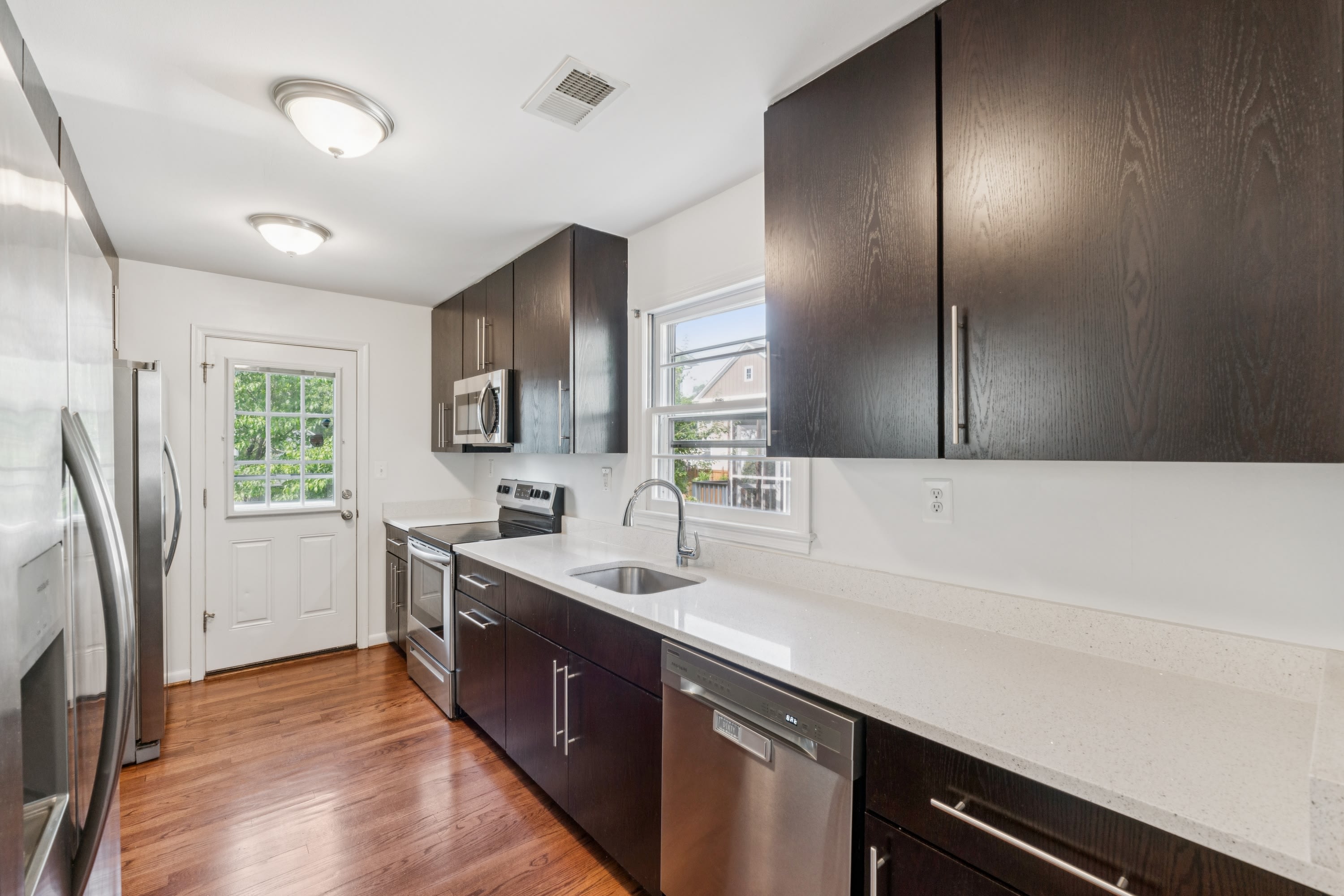 4709 Norwich Road – photo 3