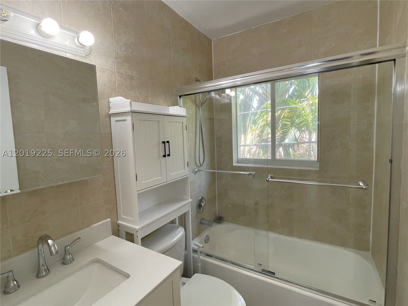 95 Edgewater Dr – photo 3