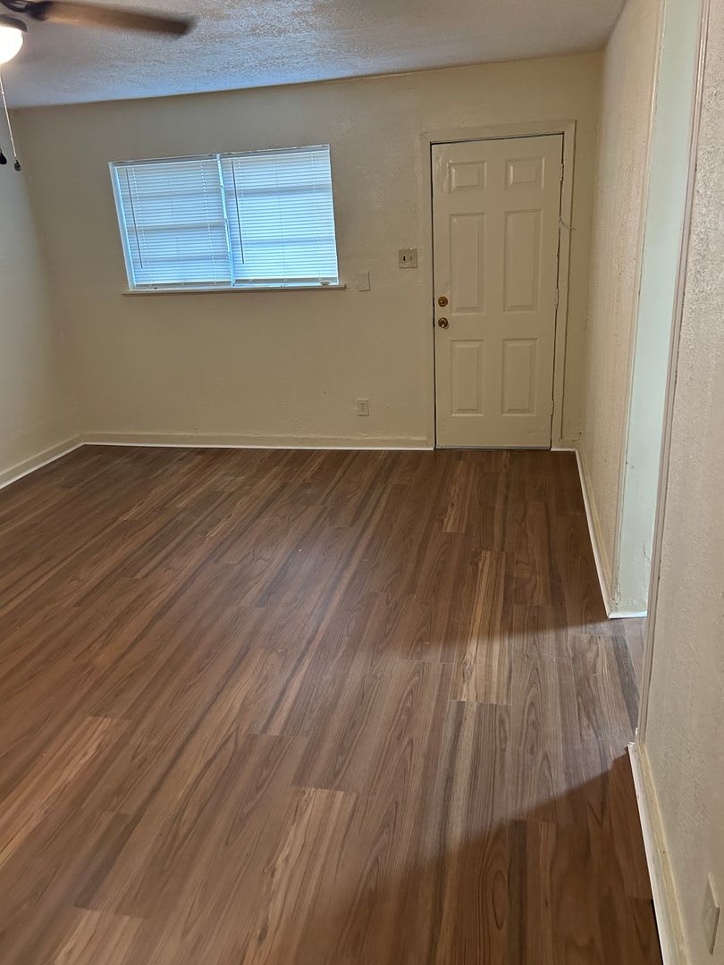 5216 Carl Terrace – photo 3