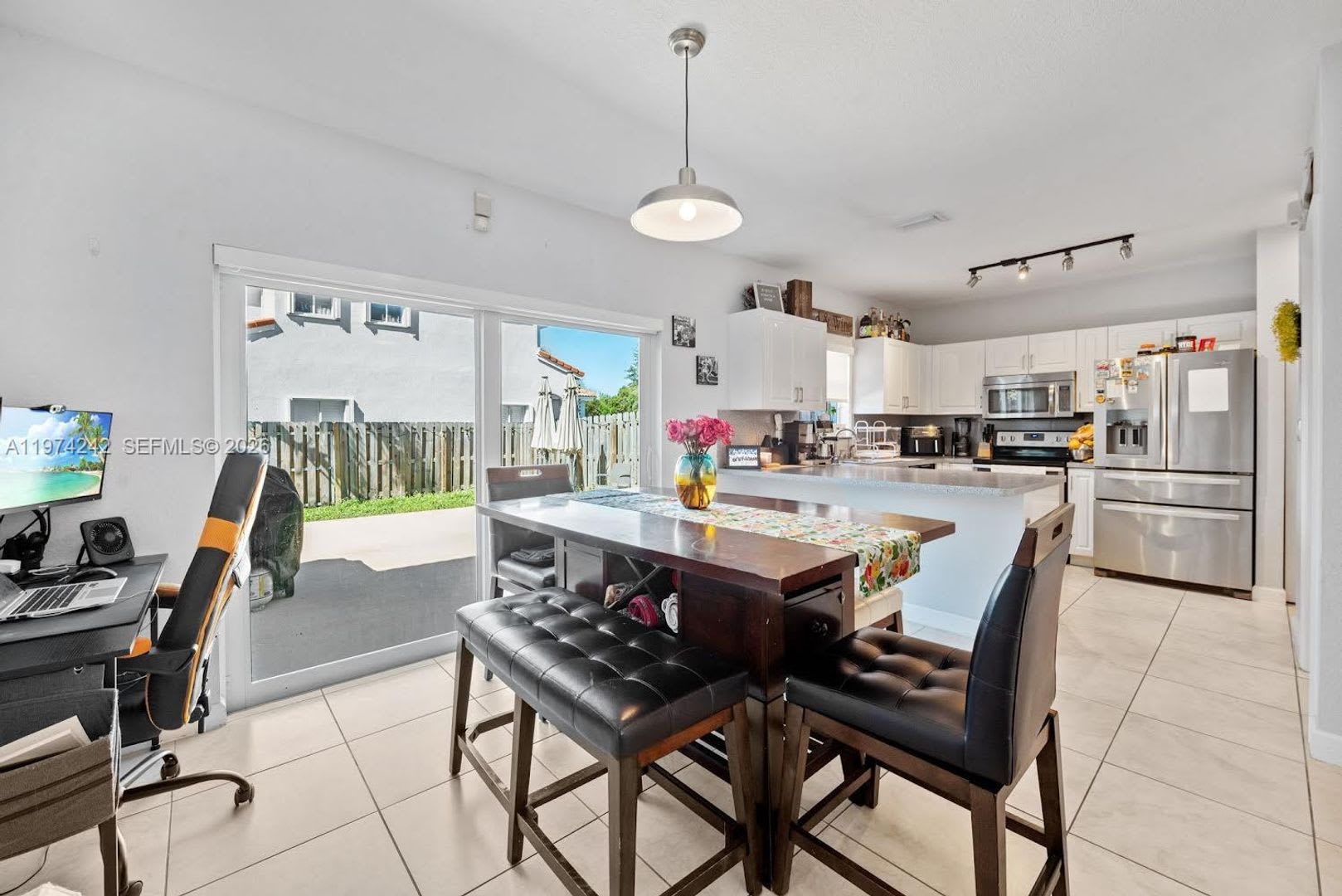 930 SW 147th Court 930, Miami, FL 33194 – photo 3