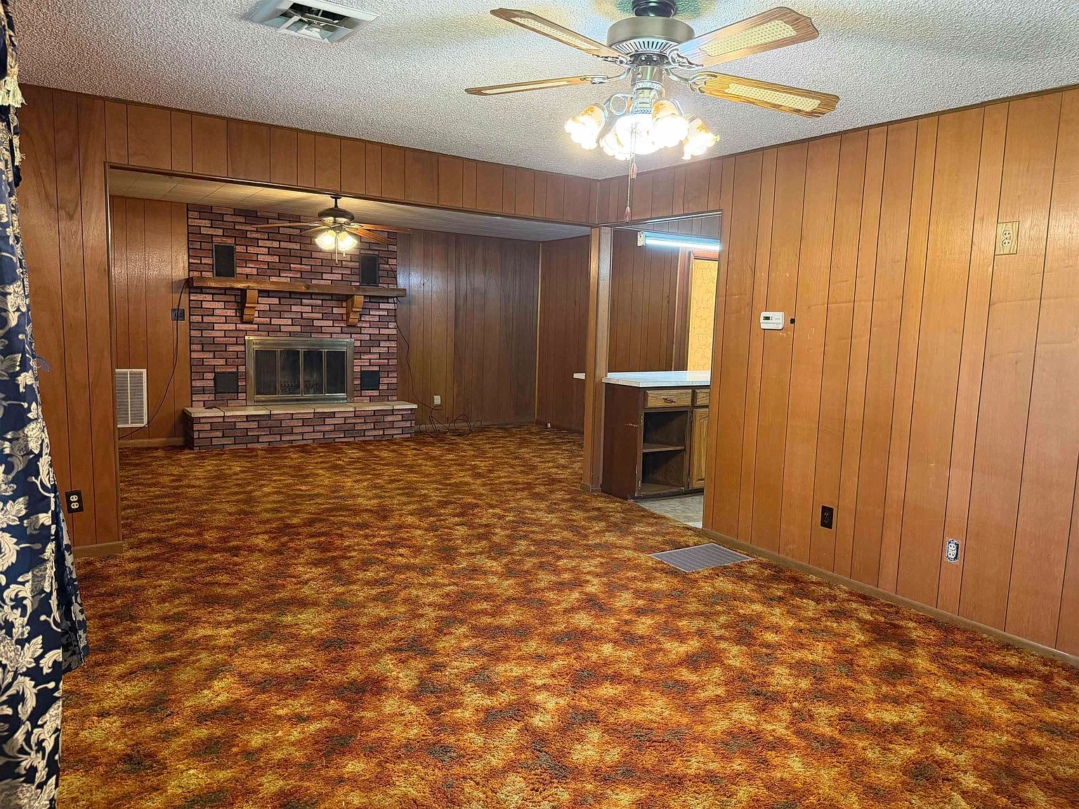 410 East Ohio Street – photo 2