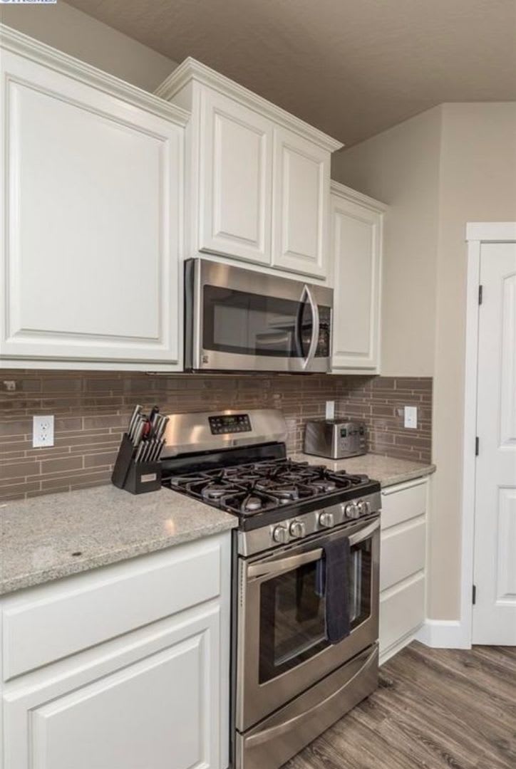 500 Off First Months Rent Beautiful 4 Bedroom Home In South Kennewick S Cherry Creek Neighborhood – photo 5