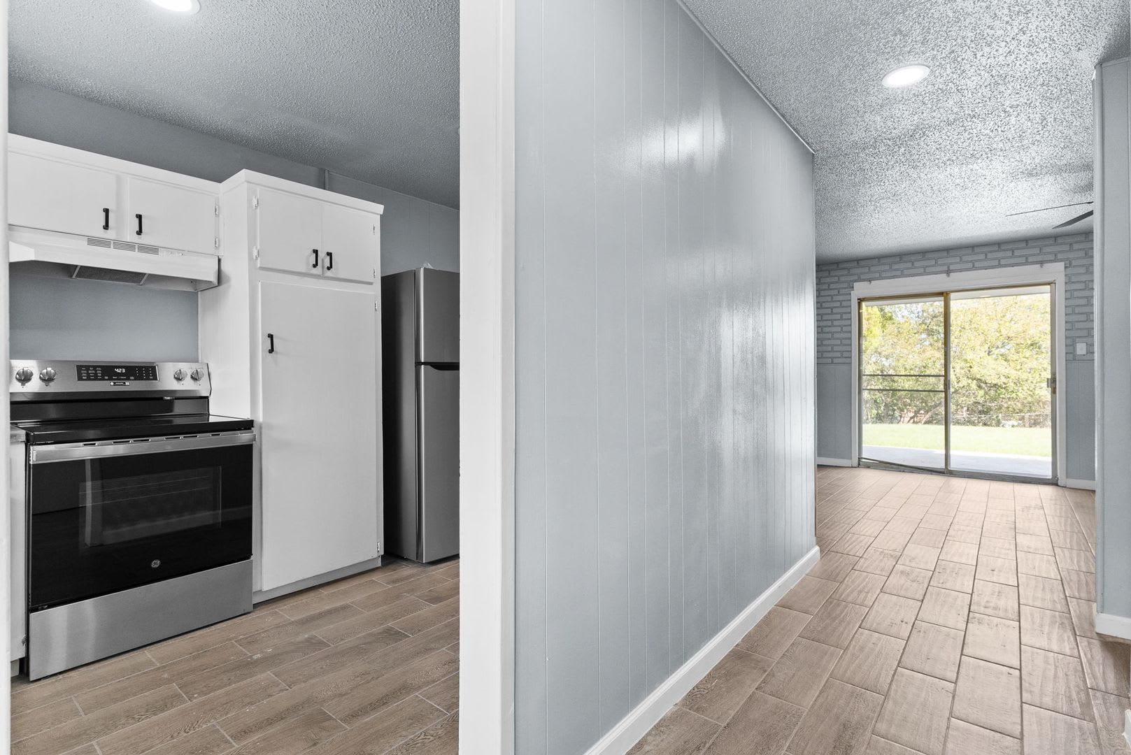 1405 Hillside Street – photo 5