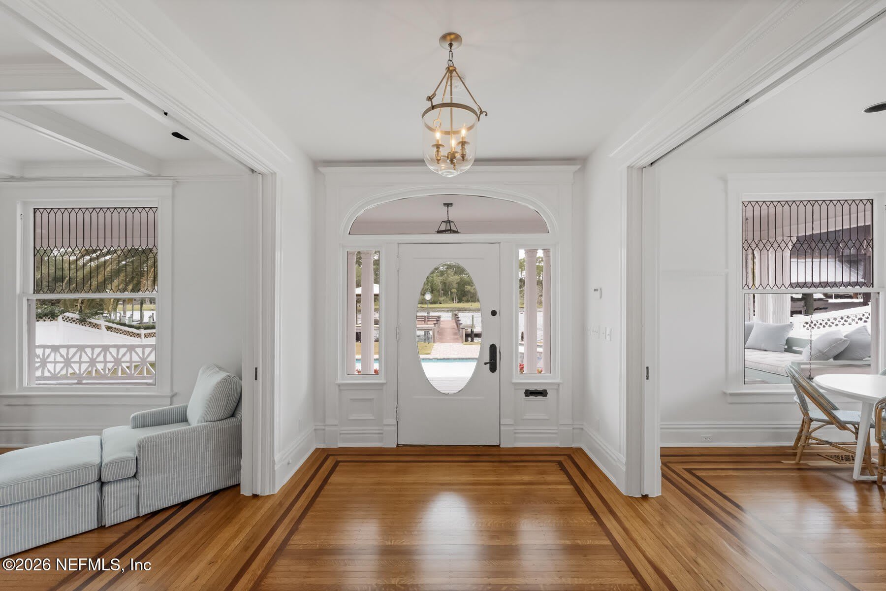 289 N ROSCOE Boulevard – photo 5