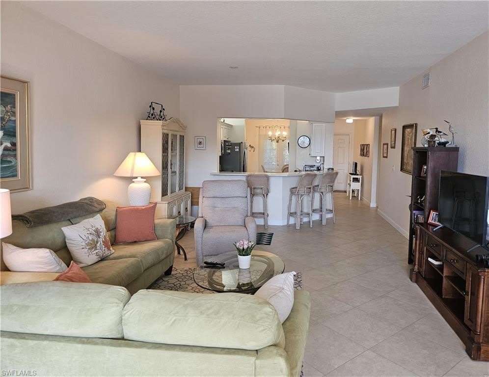818 Tanbark Dr – photo 2