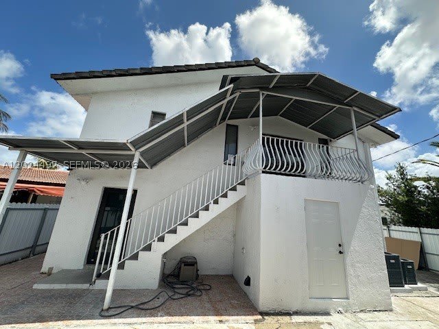 11870 SW 5th St – photo 1