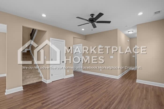 108 James St – photo 4