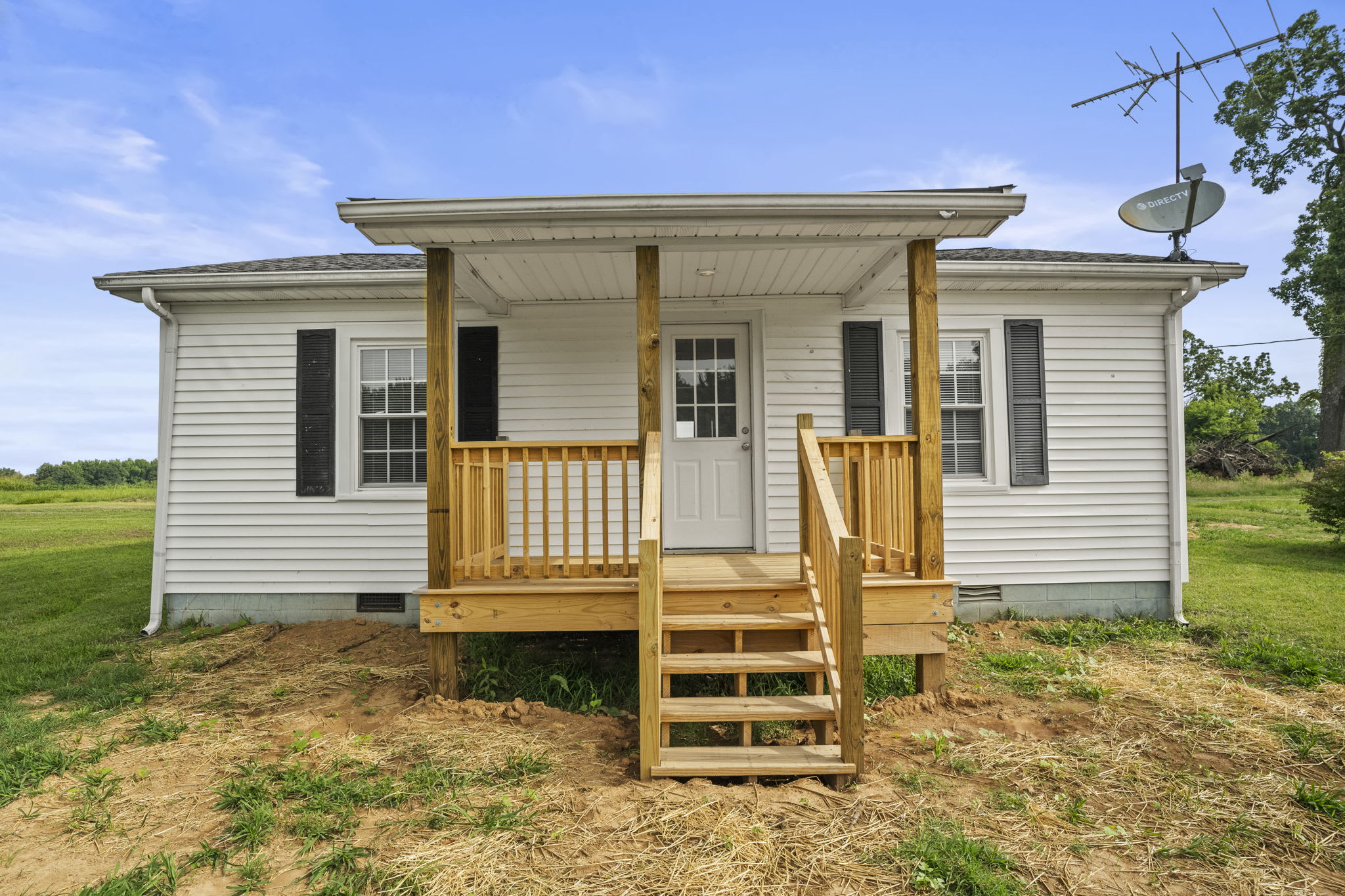 7230 Highway 49 East – photo 1