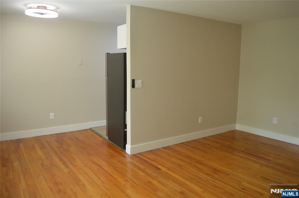 455 Fairview Avenue – photo 4