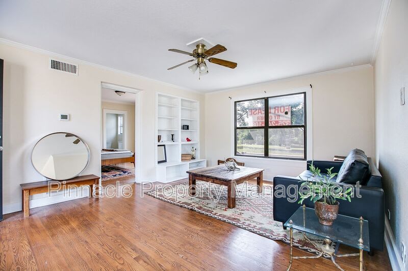 421 W Concho Ave Ste G – photo 3