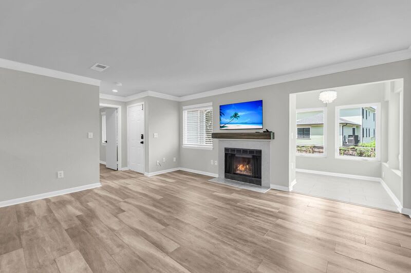 266 Alexandra Dr – photo 4