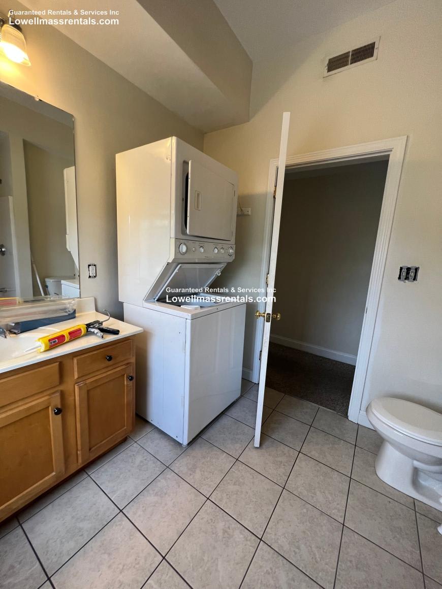 89 Aiken St. – photo 4