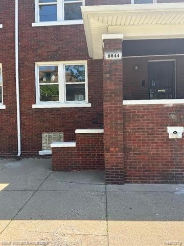 9844 Woodrow Wilson Street – photo 1