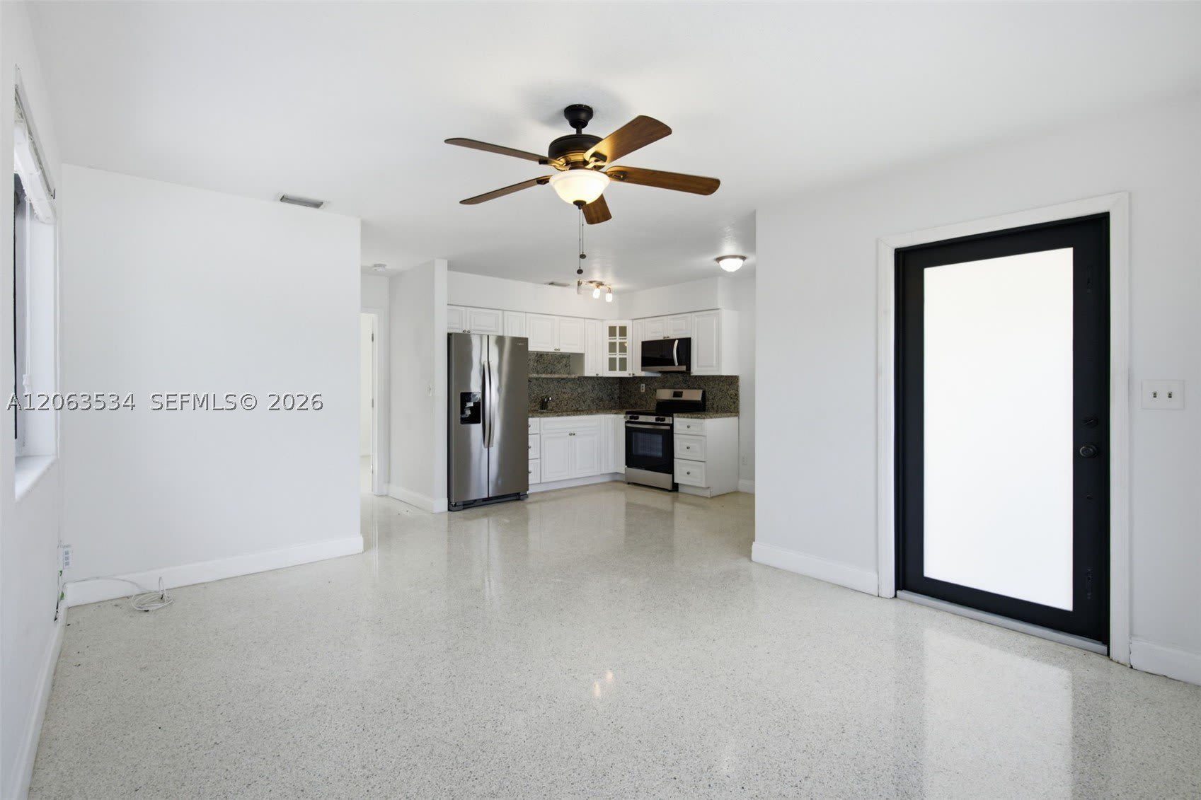 2625 SW 29th Ave – photo 4
