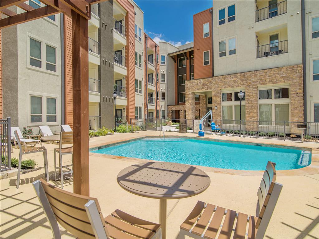 Affordable Housing Balcones Lofts – photo 4