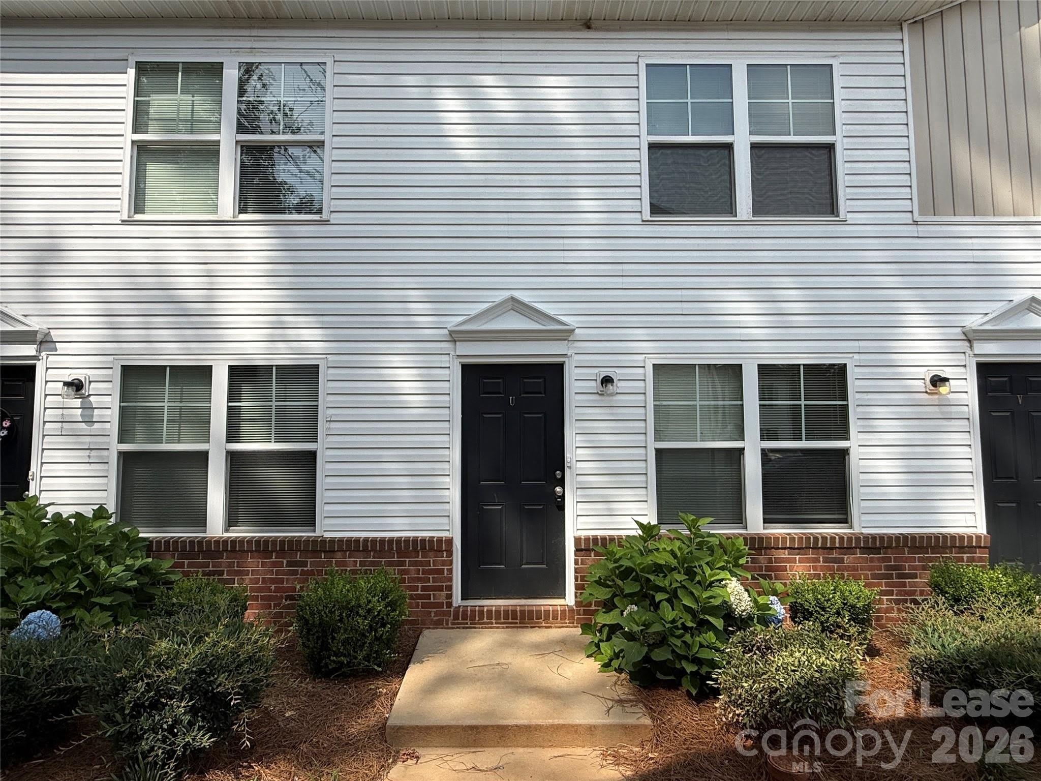 2029 Oakdale Road – photo 1