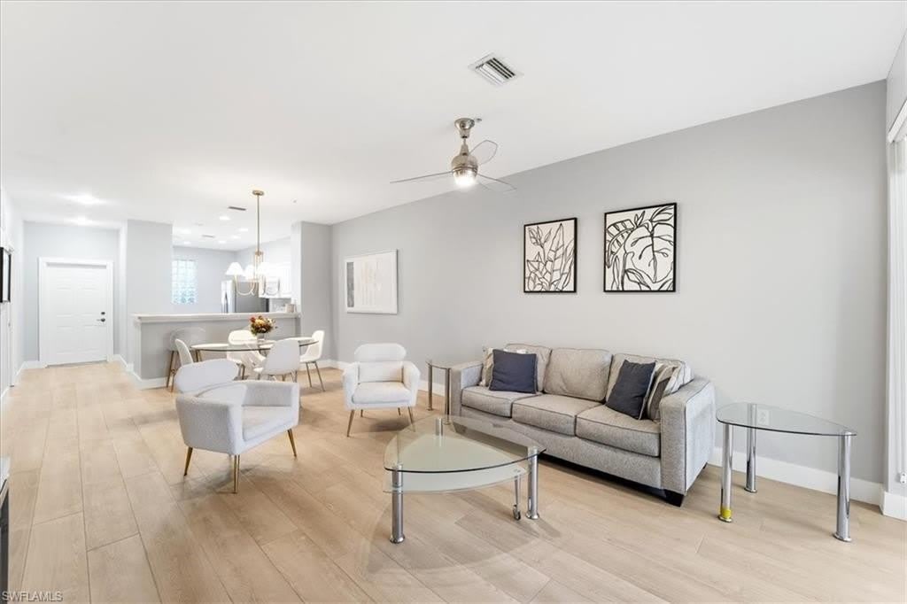 8259 Parkstone Pl – photo 2