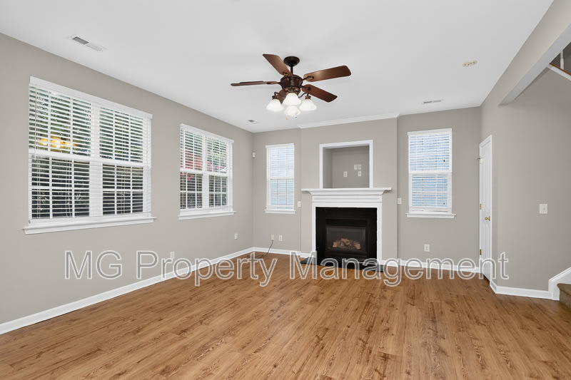 16223 Circlegreen Drive – photo 3