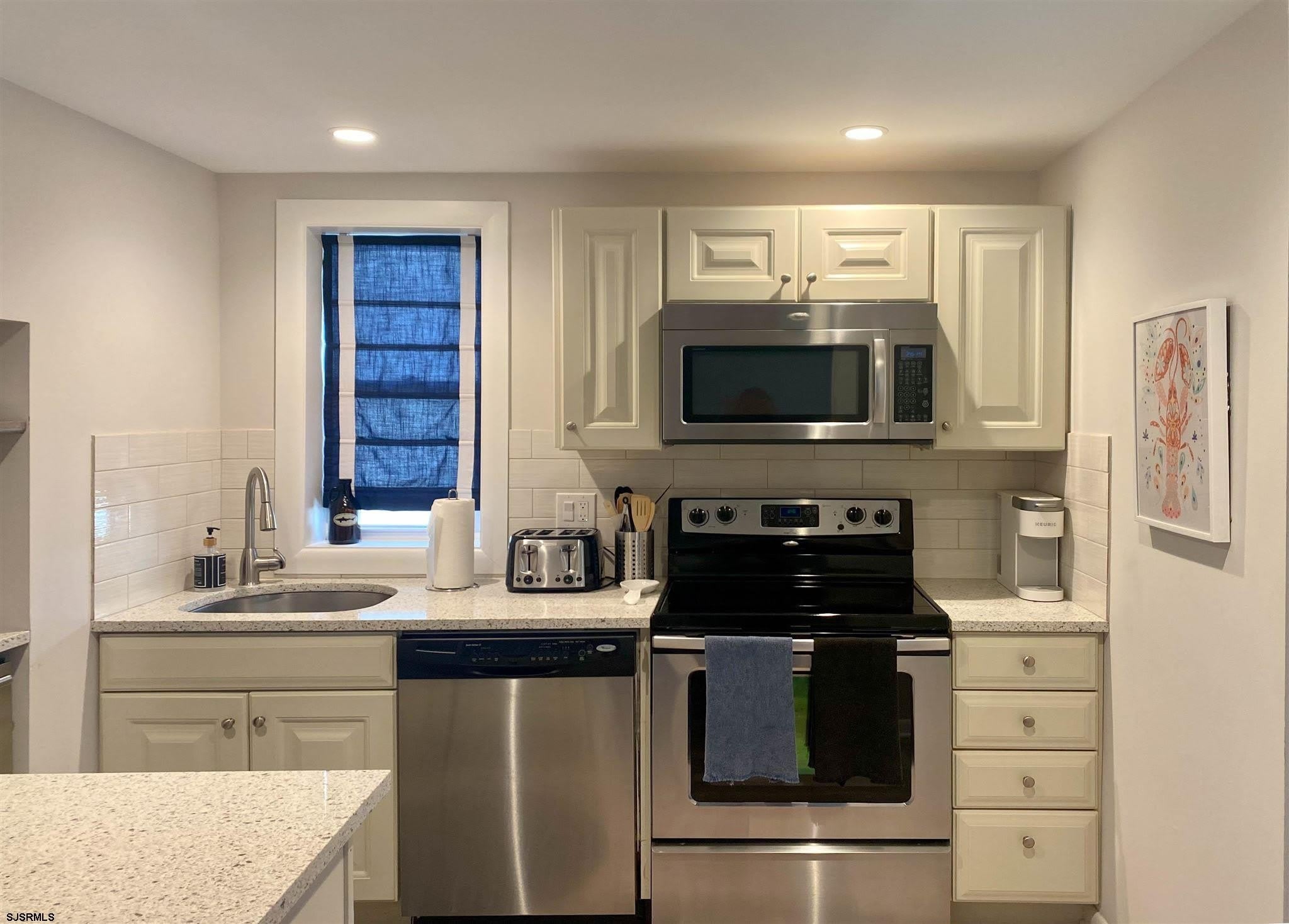 107 N Newark Ave – photo 4