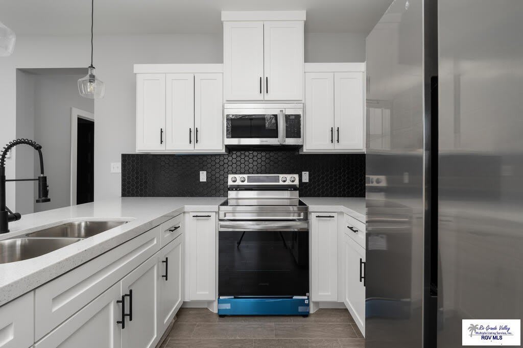 7932 VILLA FINO LN – photo 3