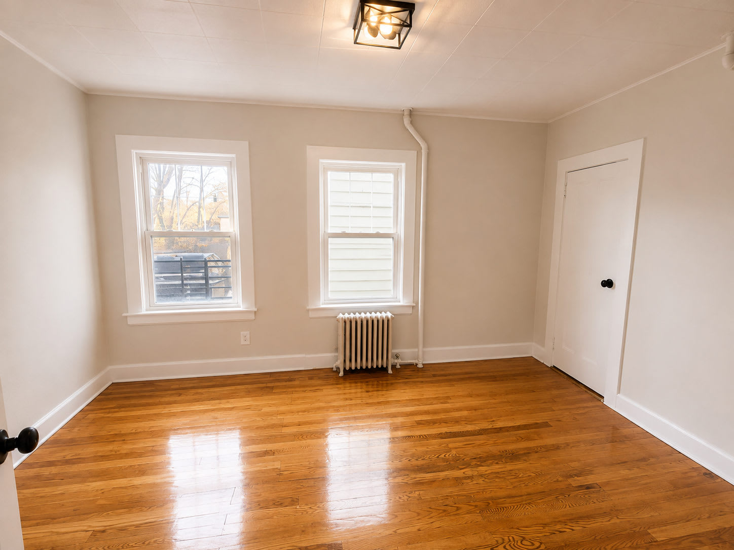 485 Lakeside Avenue – photo 4