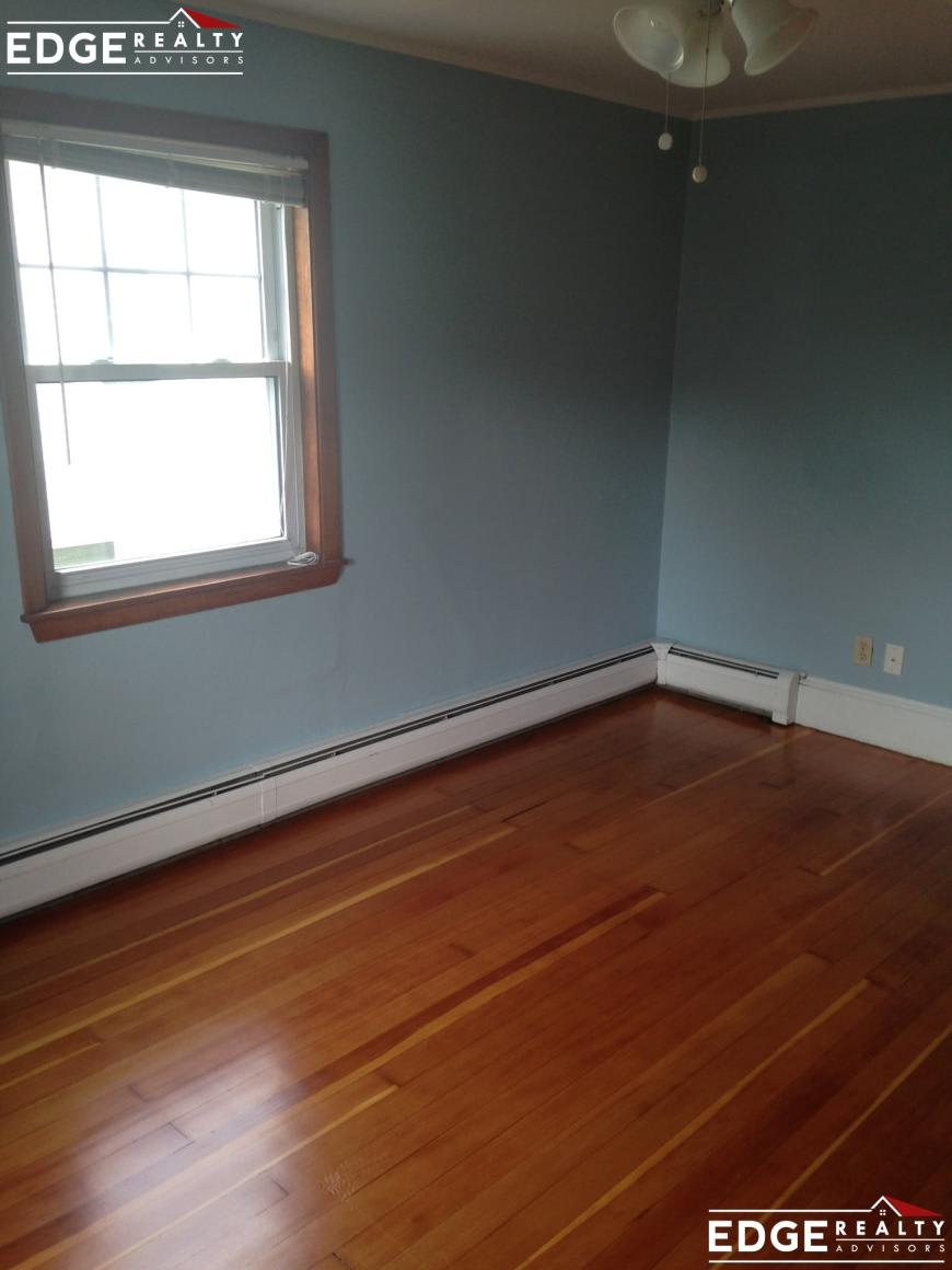 37 Lincoln Rd. – photo 4