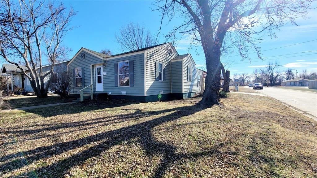 300 E Kittyhawk Drive – photo 2