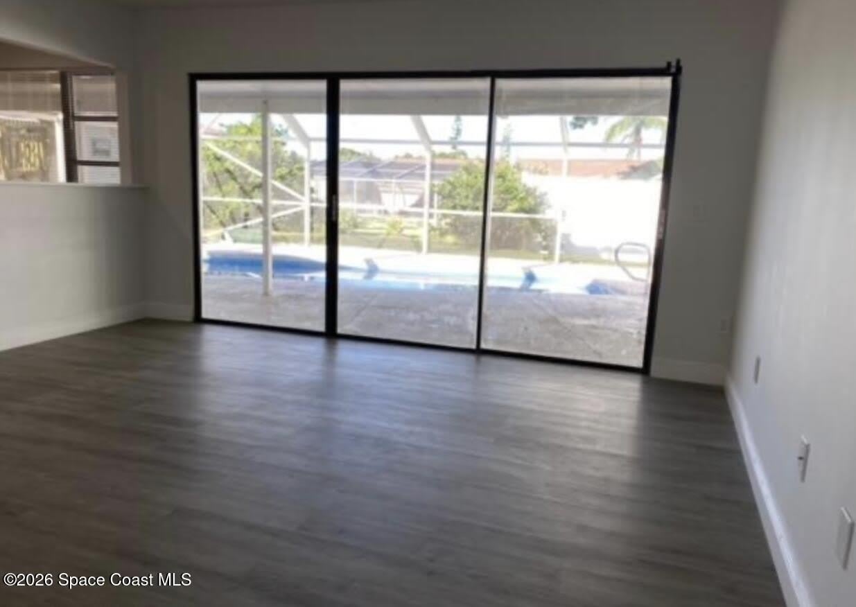 451 Port Malabar Boulevard NE – photo 5