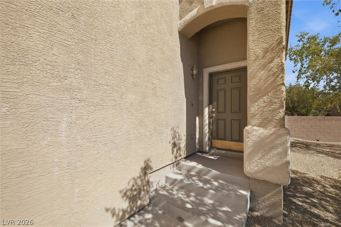 528 ROUND REIGN Avenue – photo 3