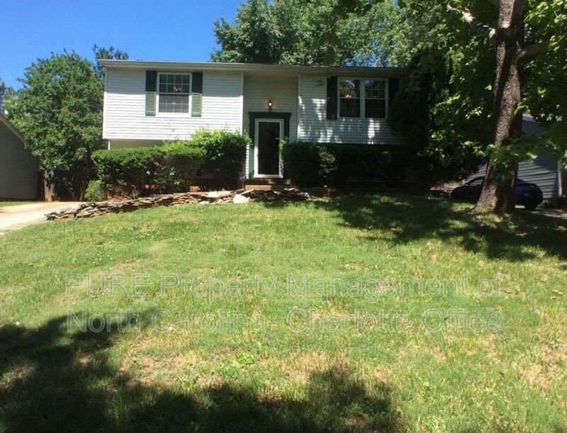 8115 Bald Ridge Drive – photo 1