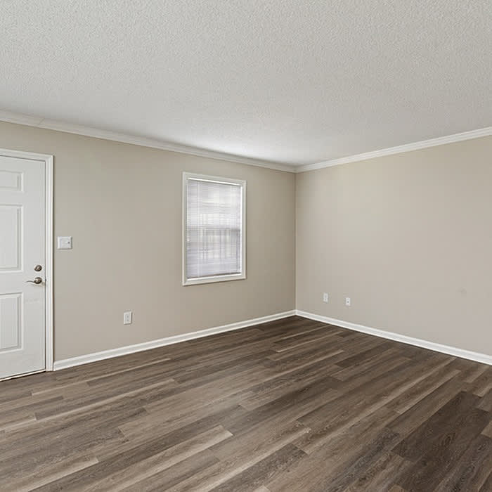 Brand New Three Bedroom Brick Home With Two Car Garage – photo 2