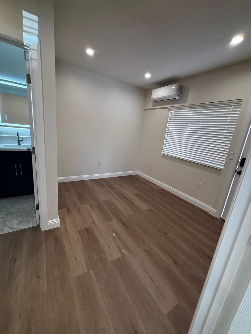 Brand New Luxury 1 Bedroom 1 Bathroom Adu For Rent Alhambra – photo 3