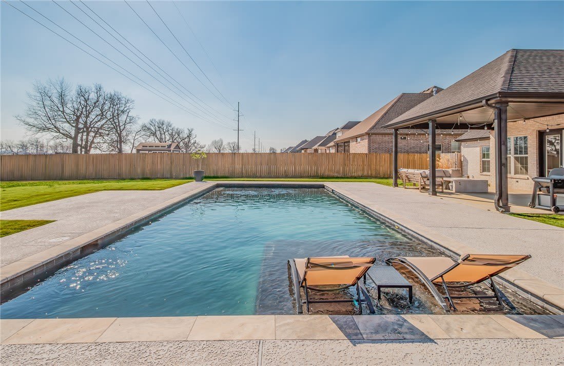 605 Stone Ridge Street – photo 2