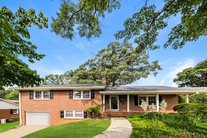 1538 Abbey Court Southwest – photo 1