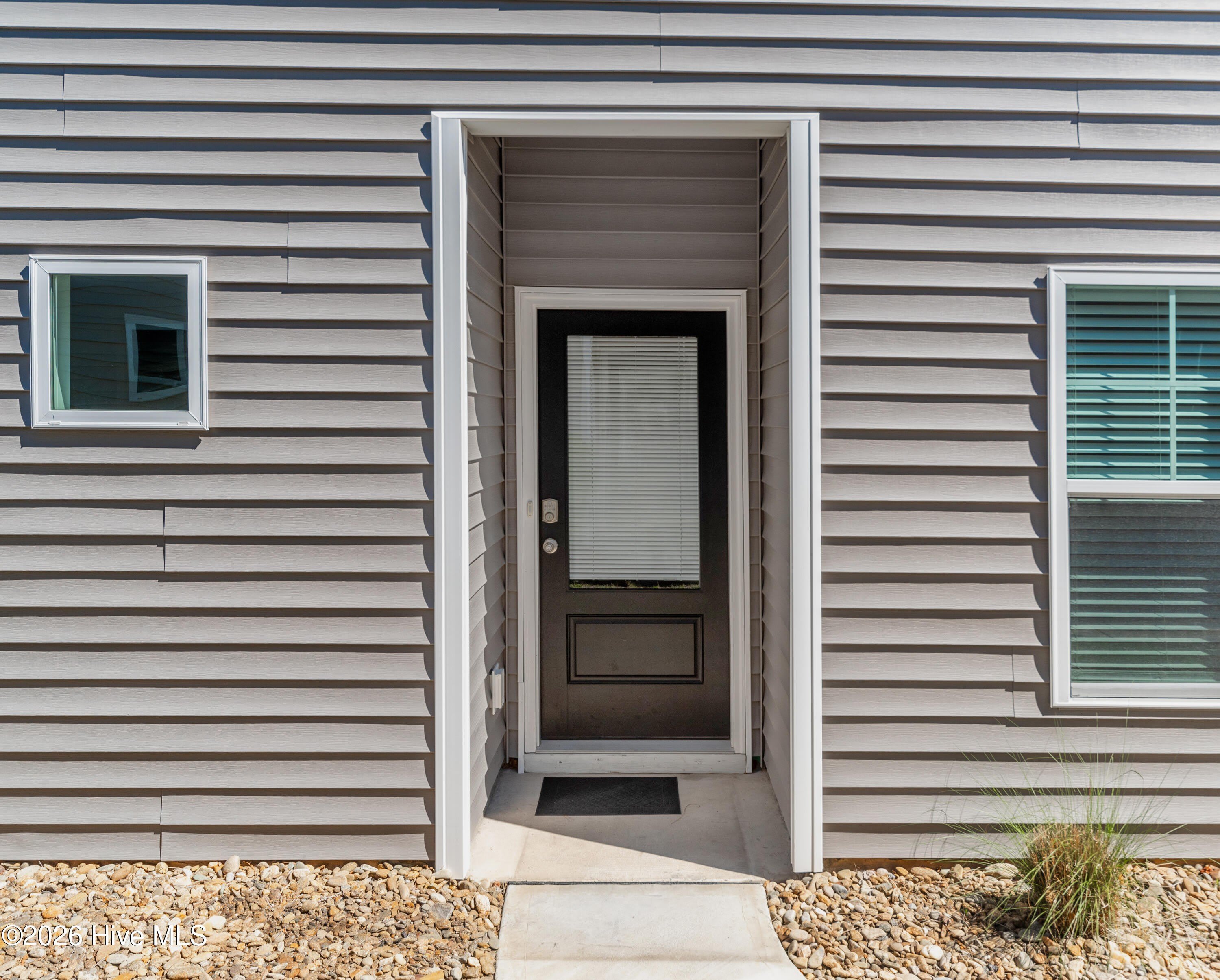 375 Logan Street – photo 3