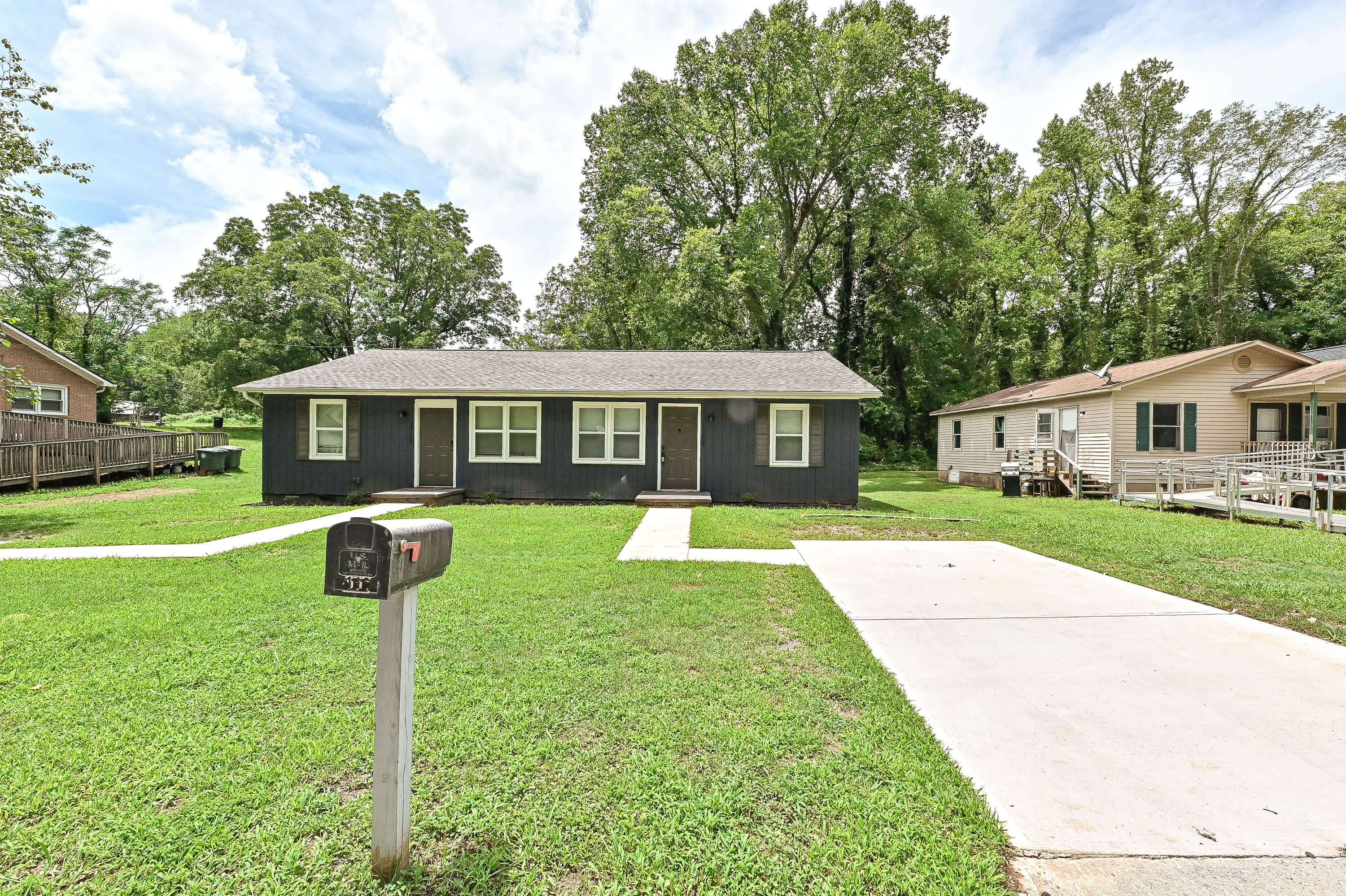 1119 Grady Street – photo 3