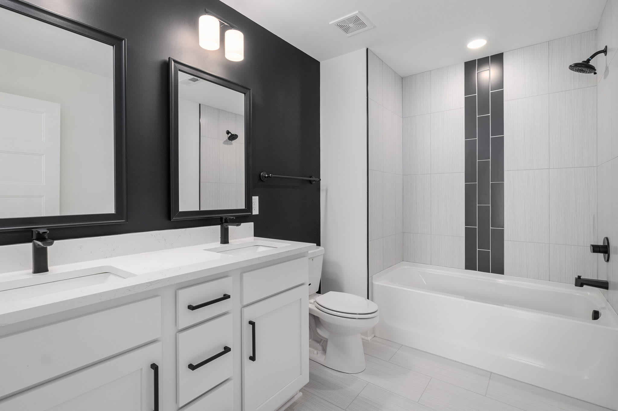 725 Hornbuckle Road – photo 5